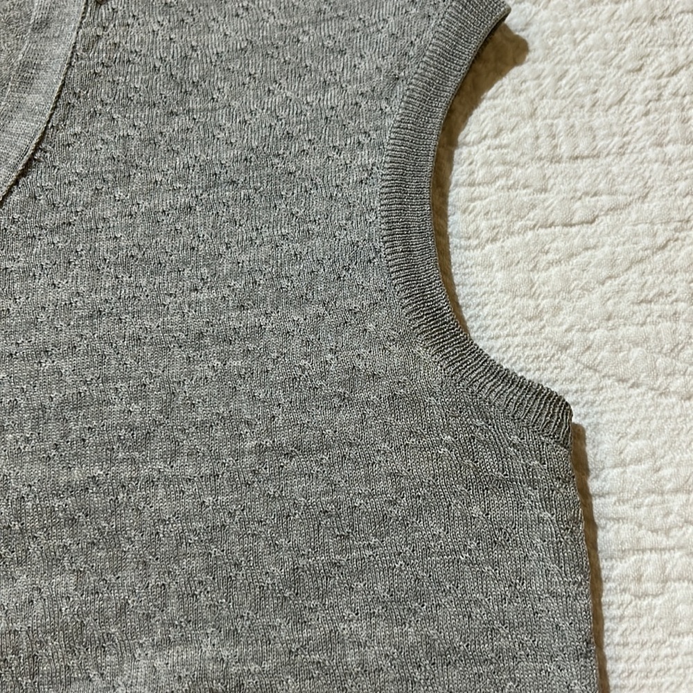 Balenciaga Sleeveless Textured Top. Size 38 - Picture 14 of 14